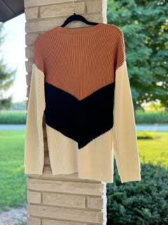 Loose Fit Tricolor Sweater