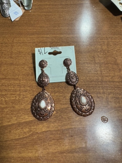 Trail Drop Copper Earrings